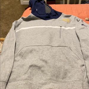 Nike Rams hoodie. Size xlarge
